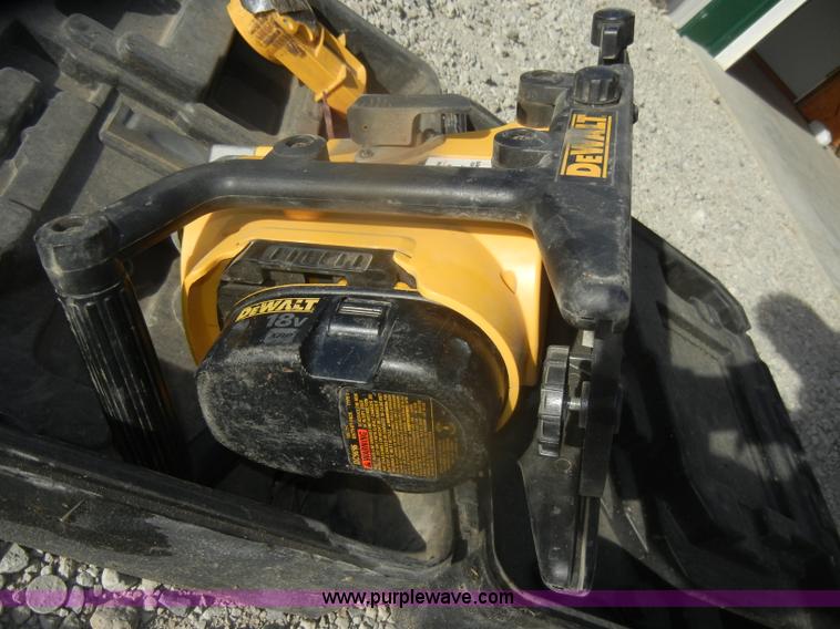 image for item T9614 DeWalt DW073 cordless rotary laser