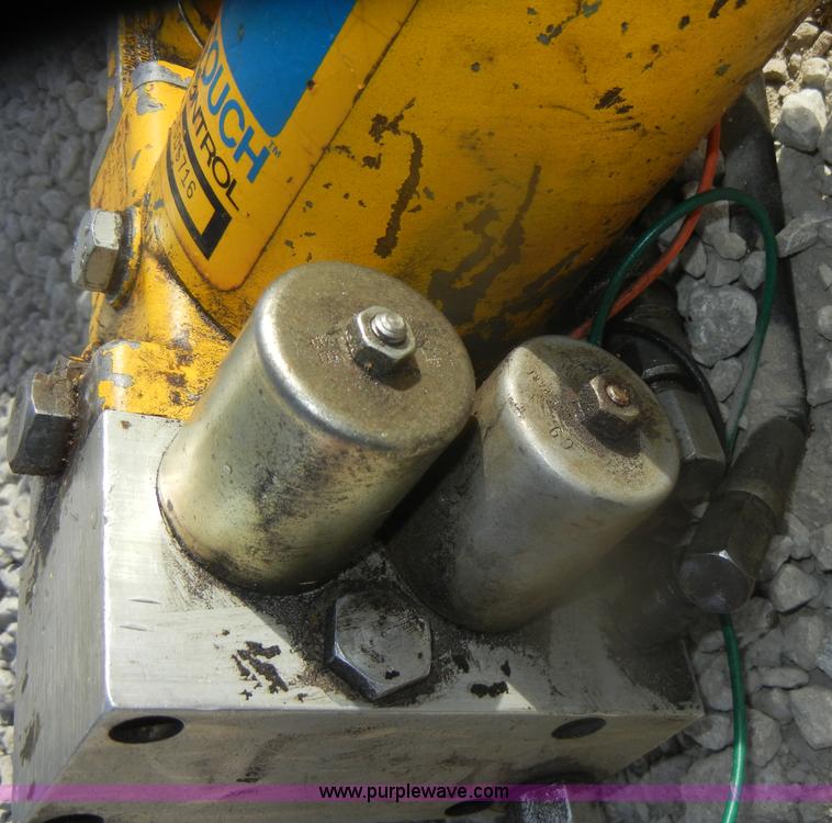 image for item T9615 (2) Meyers Quik Lift jacks for snow plows