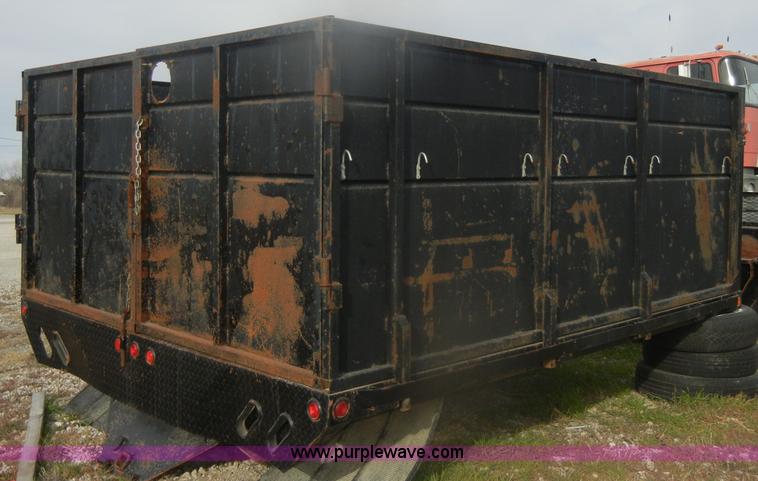 image for item T9619 Shop built 10' dump bed