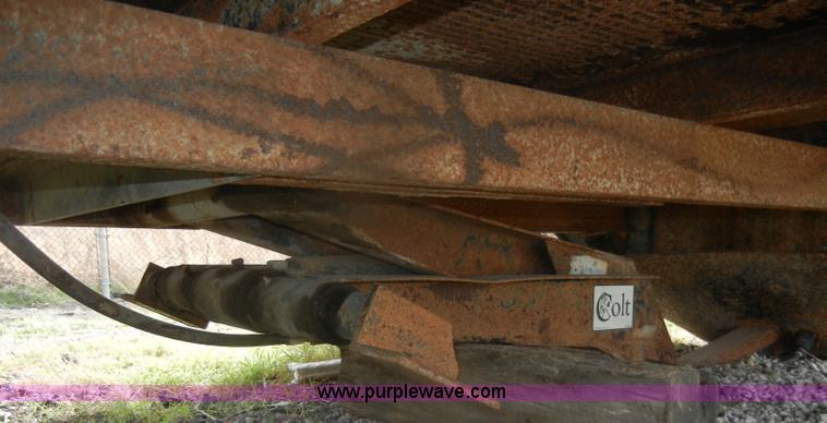 image for item T9619 Shop built 10' dump bed