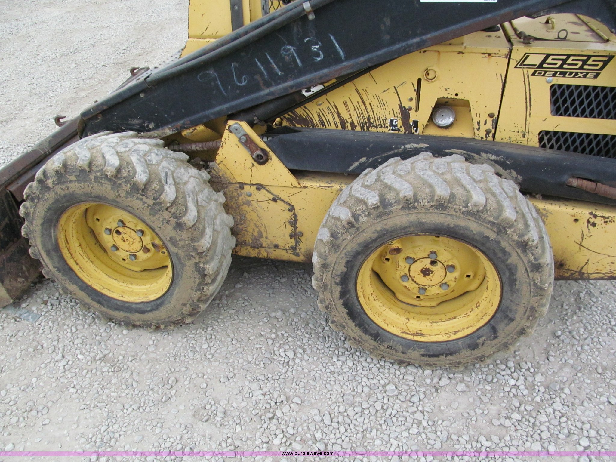 1987 New Holland L555 Deluxe skid steer in Olathe, KS Item E5770 sold