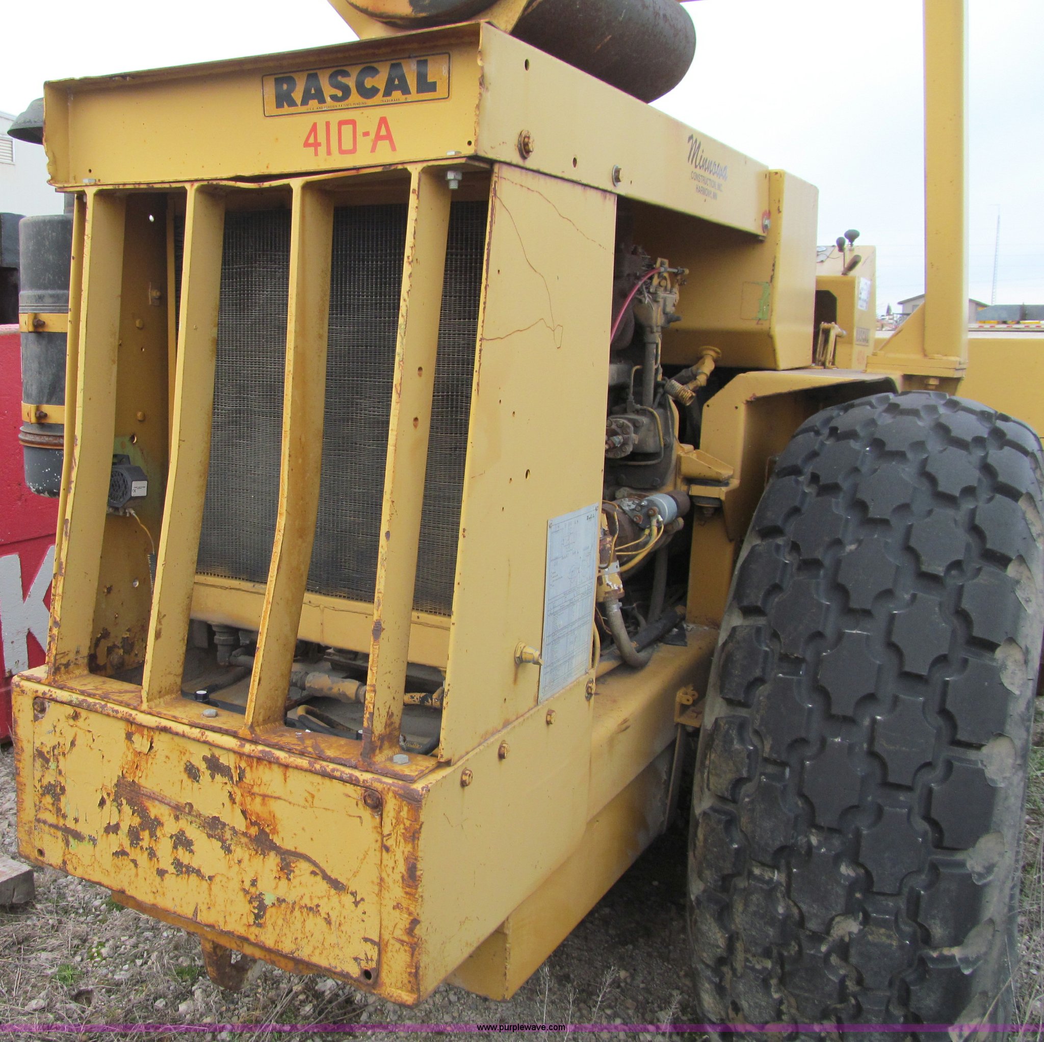 1977 Raygo Rascal 410A smooth drum vibratory roller in Harmony, MN ...