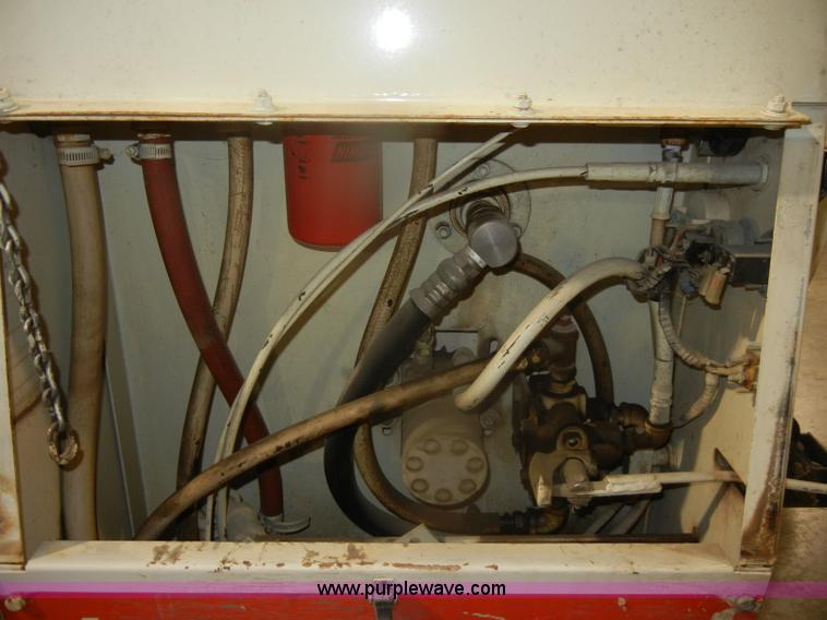 image for item AB9921 FMC E020152 jet sprayer