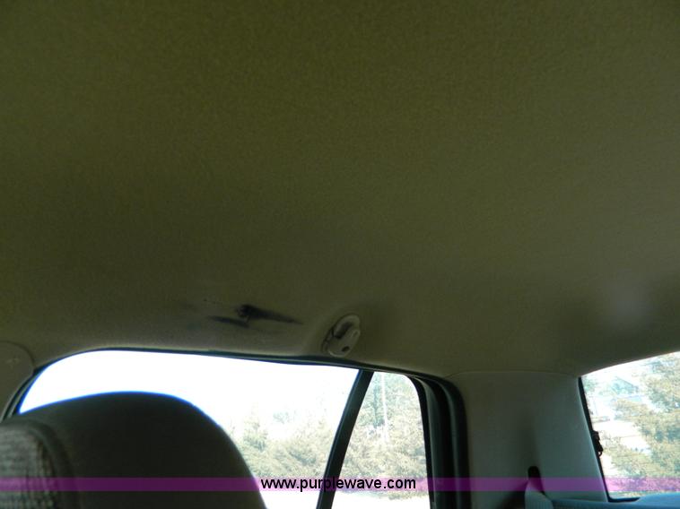 image for item B3993 2003 Ford Crown Victoria Police Interceptor