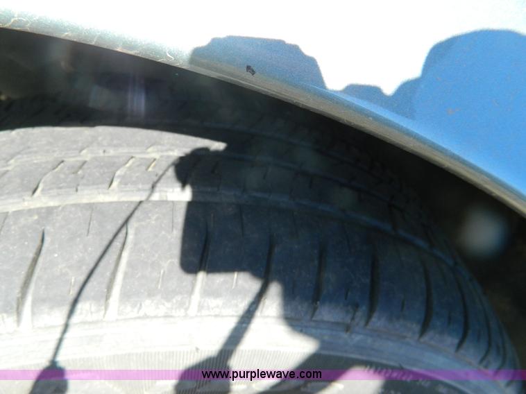 image for item B3994 2005 Ford Crown Victoria Police Interceptor