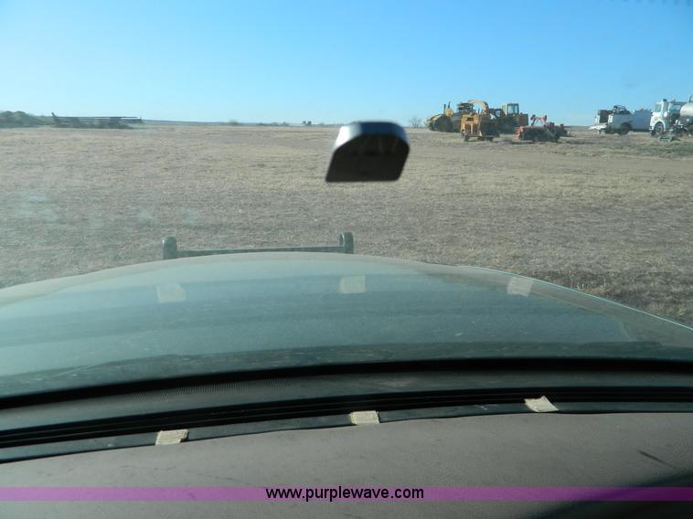 image for item B3994 2005 Ford Crown Victoria Police Interceptor