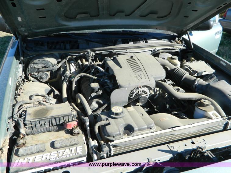 image for item B3994 2005 Ford Crown Victoria Police Interceptor