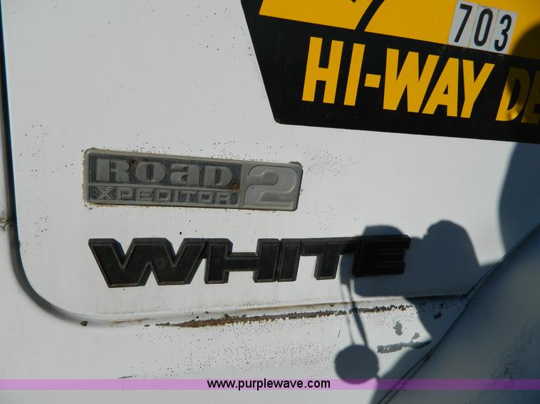 image for item B3996 1983 White Xpeditor 2 oiler truck