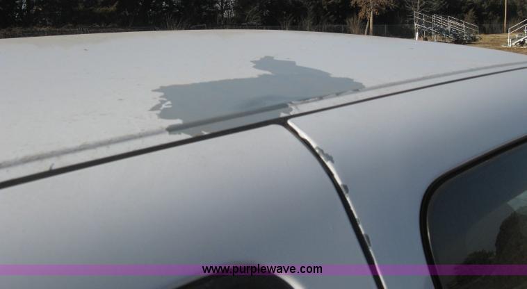 image for item B8471 2001 Chevrolet Silverado 1500 LS Extended Cab pickup truck