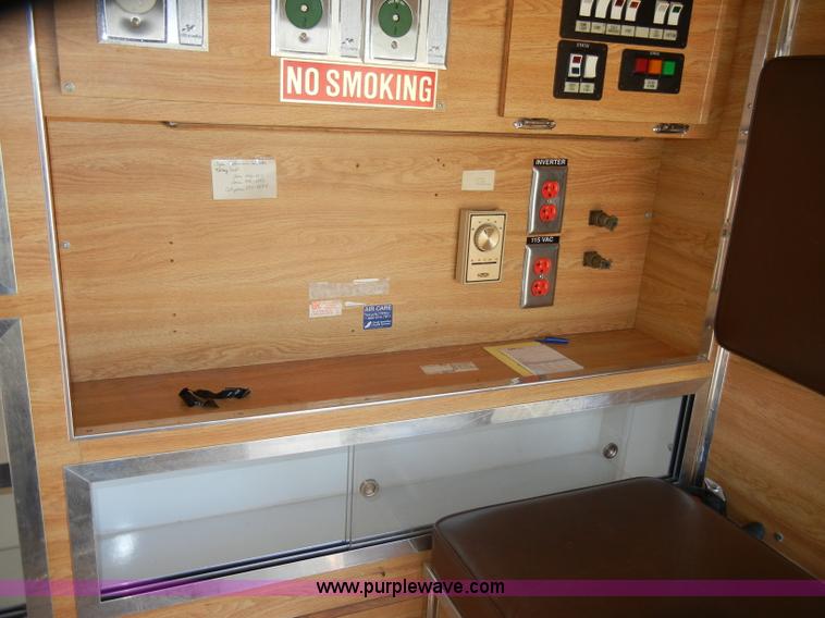 image for item C4215 1989 Ford E350 ambulance