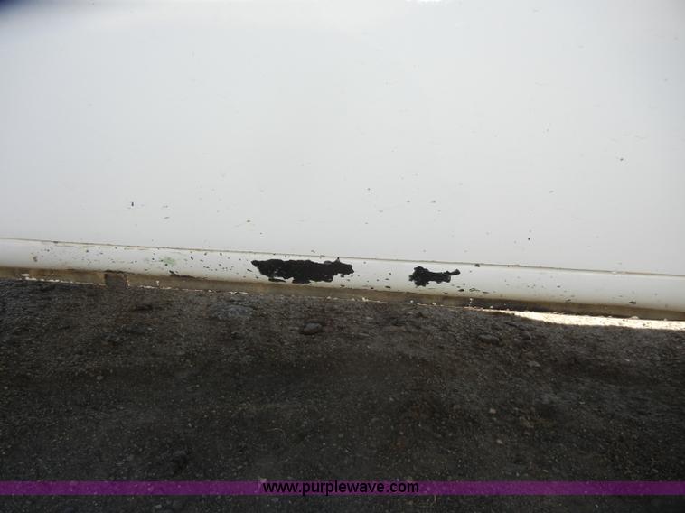 image for item C4215 1989 Ford E350 ambulance