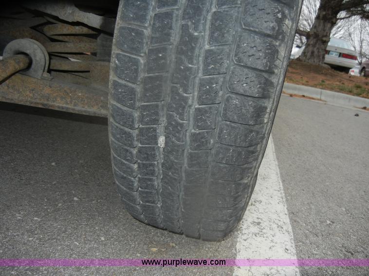 image for item D4541 1994 Chevrolet G-Series van 10