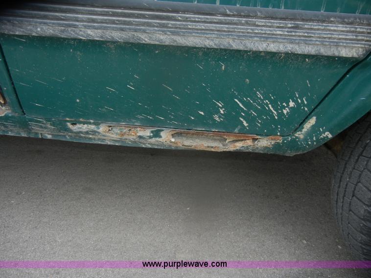 image for item D4541 1994 Chevrolet G-Series van 10