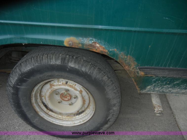 image for item D4541 1994 Chevrolet G-Series van 10