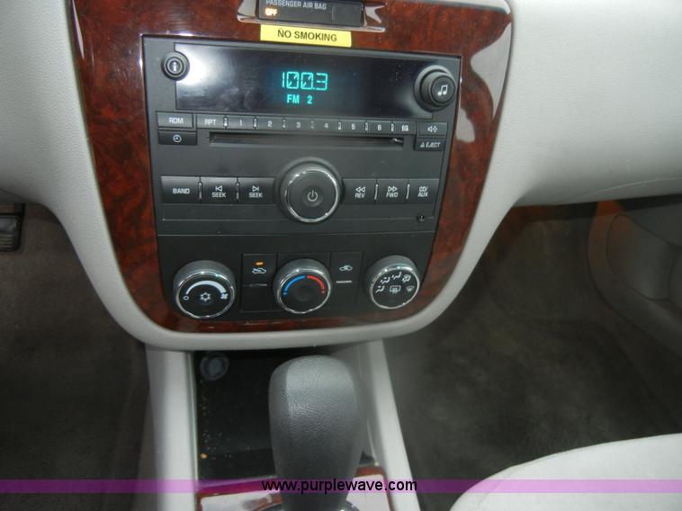 image for item D4546 2008 Chevrolet Impala LS