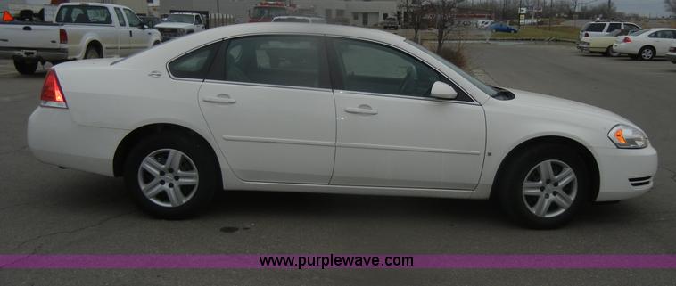 image for item D4549 2008 Chevrolet Impala LS