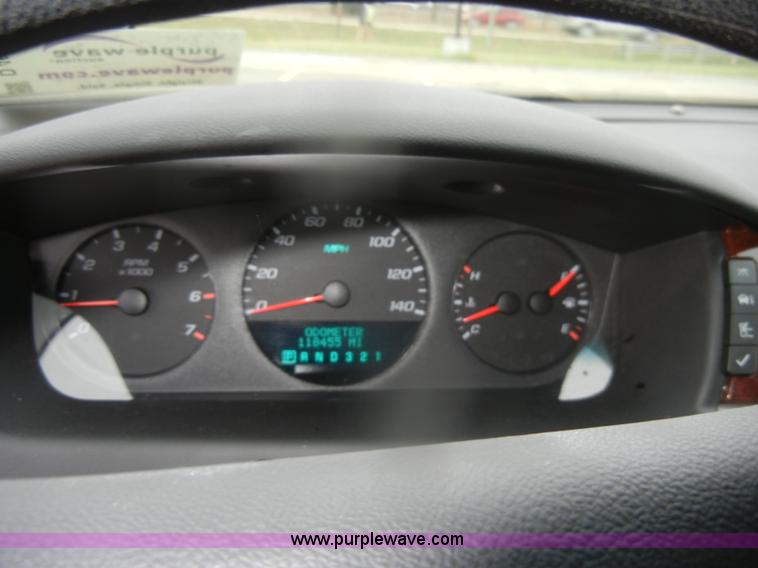 image for item D4549 2008 Chevrolet Impala LS