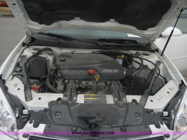 image for item D4549 2008 Chevrolet Impala LS