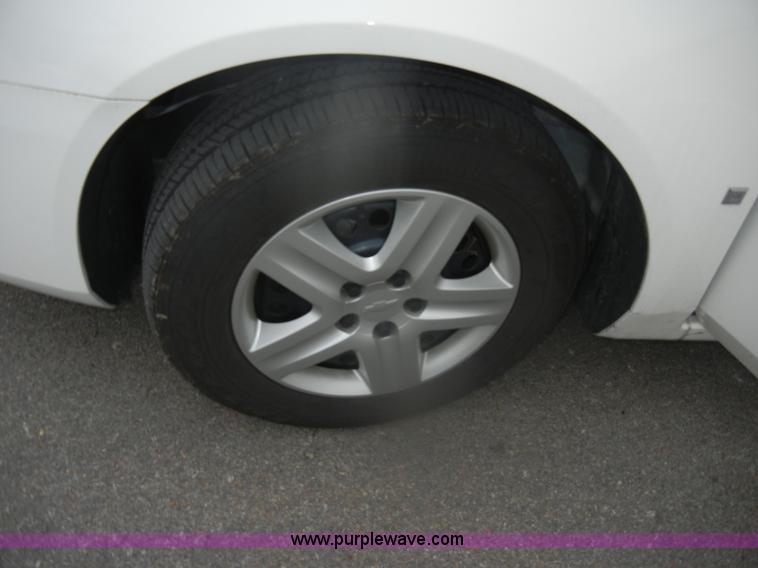 image for item D4549 2008 Chevrolet Impala LS