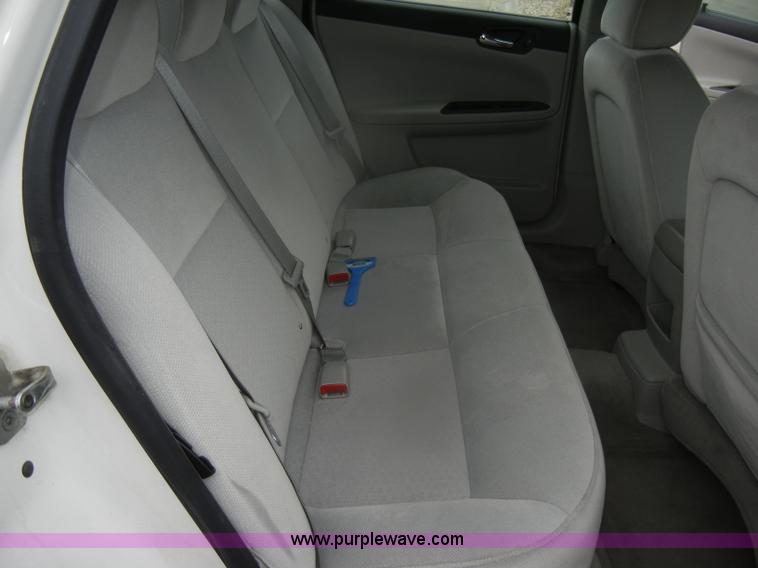 image for item D4549 2008 Chevrolet Impala LS