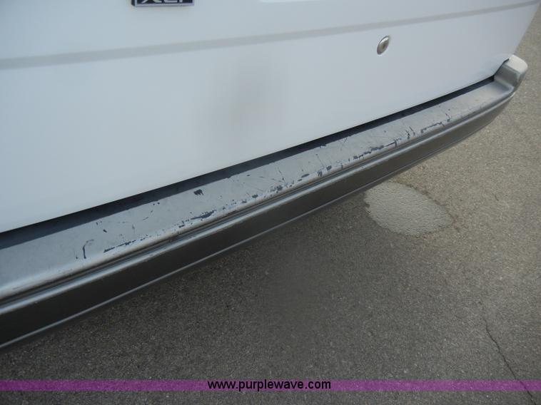 image for item D4550 1995 Ford Aerostar XLT van