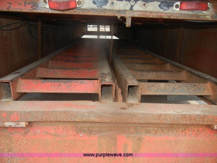 image for item D4553 1990 Donahue HF24T gooseneck tandem axle trailer