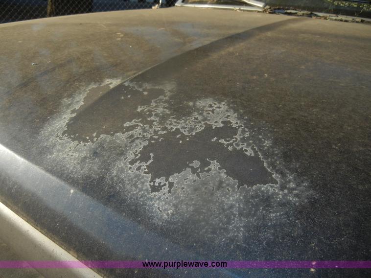 image for item D4686 1993 Ford F150 XL pickup truck