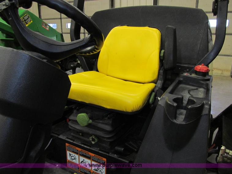 image for item D7025 2009 John Deere 1600 Turbo series II wide area mower