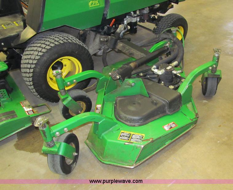 image for item D7025 2009 John Deere 1600 Turbo series II wide area mower