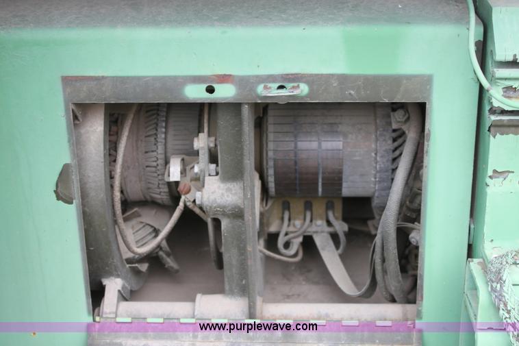 image for item E4219 1973 Harnischfeger DC welder/generator