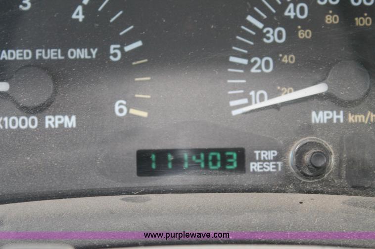 image for item E4314 1999 Jeep Cherokee Sport SUV