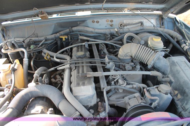 image for item E4314 1999 Jeep Cherokee Sport SUV