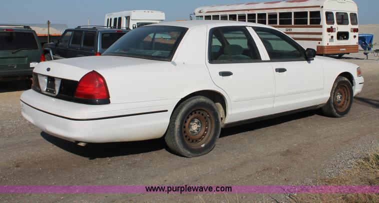image for item E4316 2000 Ford Crown Victoria Police Interceptor