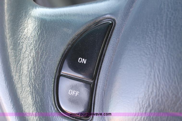 image for item E4316 2000 Ford Crown Victoria Police Interceptor