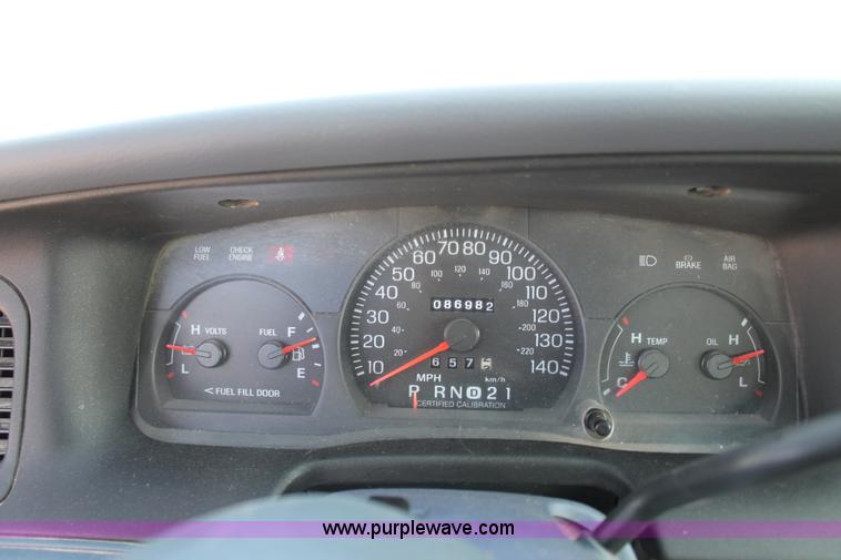 image for item E4316 2000 Ford Crown Victoria Police Interceptor