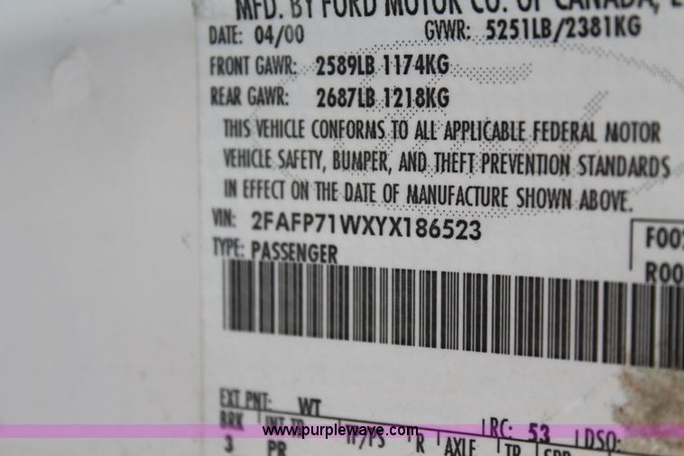 image for item E4316 2000 Ford Crown Victoria Police Interceptor