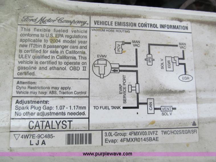 image for item E5848 2004 Ford Taurus LX