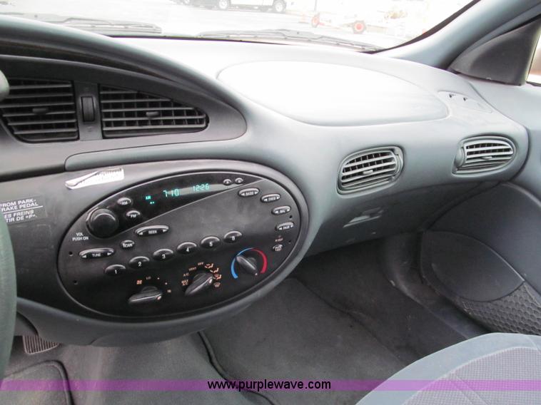 image for item E5851 1997 Ford Taurus GL