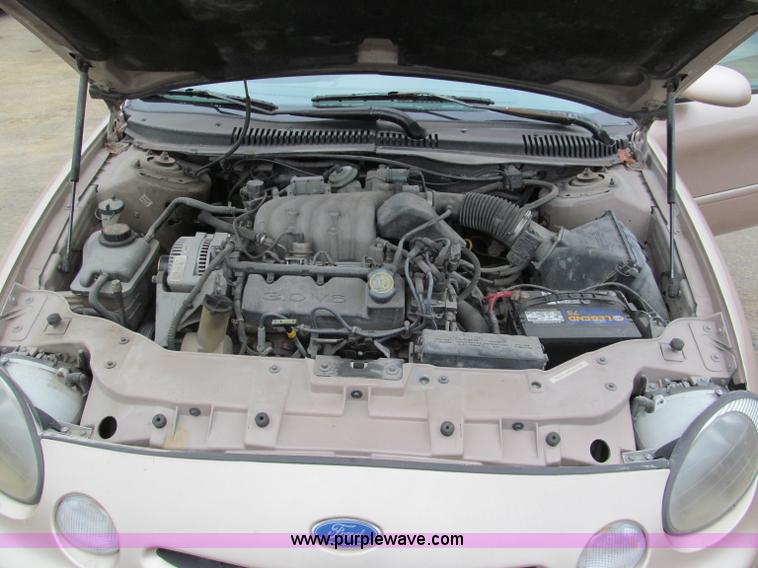 image for item E5851 1997 Ford Taurus GL