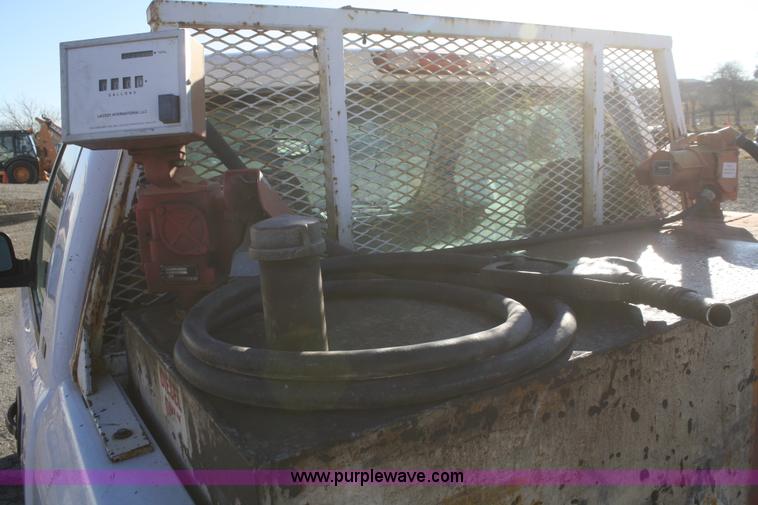 image for item F2722 2004 Chevrolet Silverado 1500 pickup truck