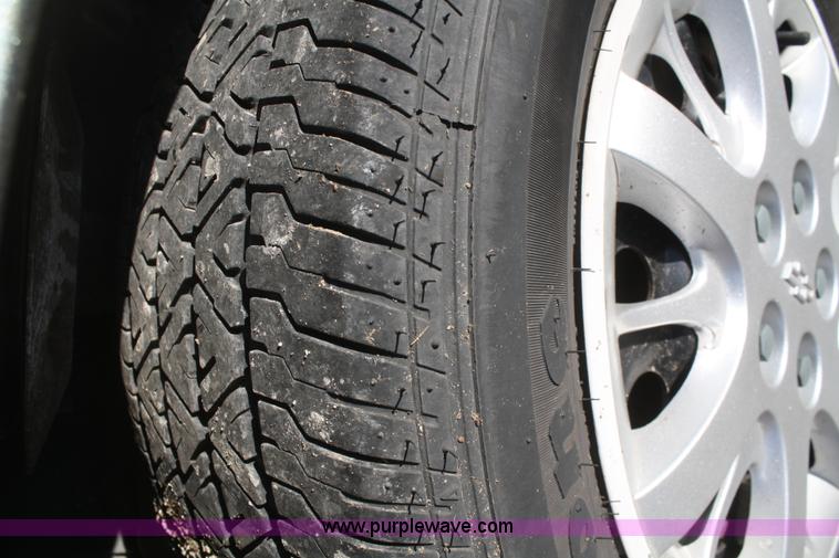 image for item F2748 2004 Chevrolet Impala