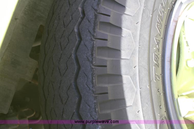 image for item F2897 1981 Ford F700 firetruck