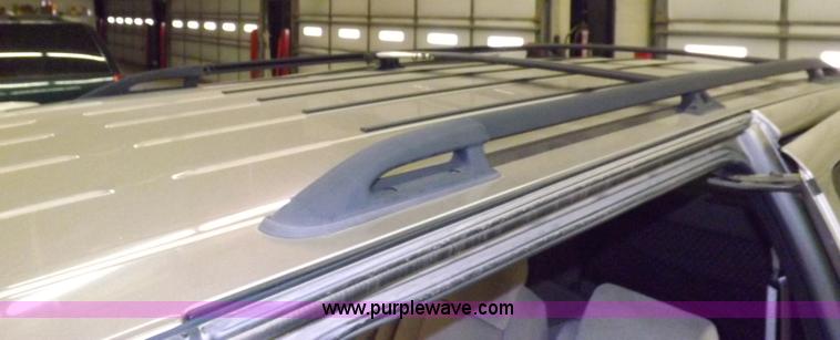 image for item F6340 2000 Chevrolet Venture LS van