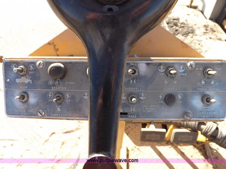 image for item F6342 Blaw-Knox PF120H asphalt paving machine