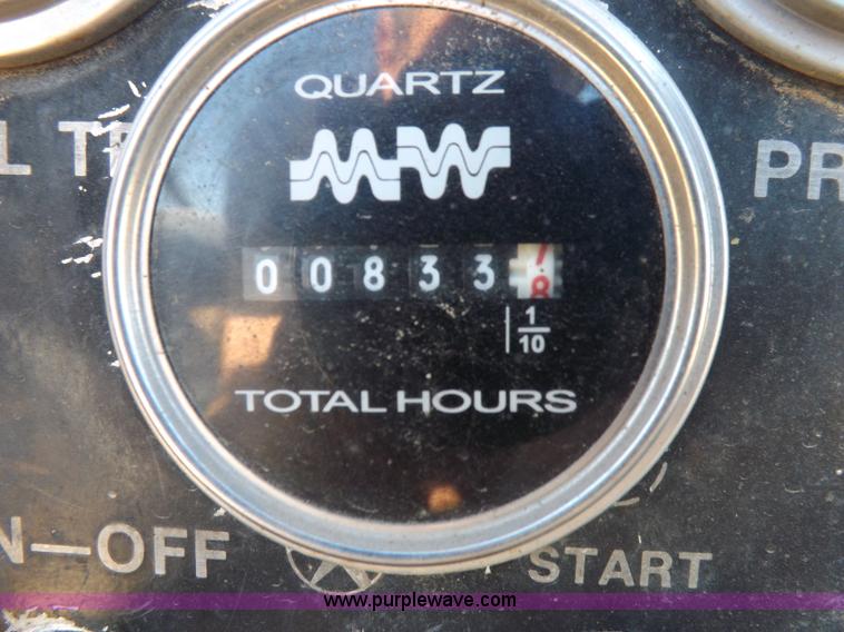 image for item F6342 Blaw-Knox PF120H asphalt paving machine