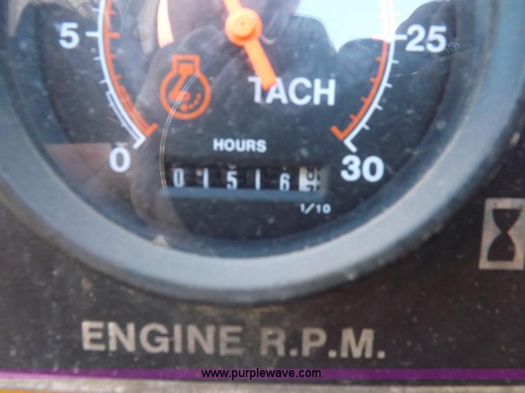 image for item F6342 Blaw-Knox PF120H asphalt paving machine