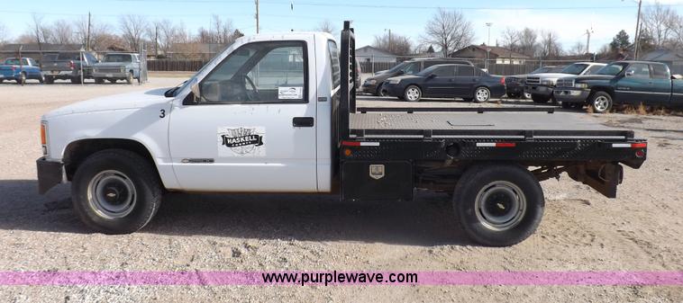 image for item F6354 1990 Chevrolet Cheyenne 2500 flatbed pickup truck