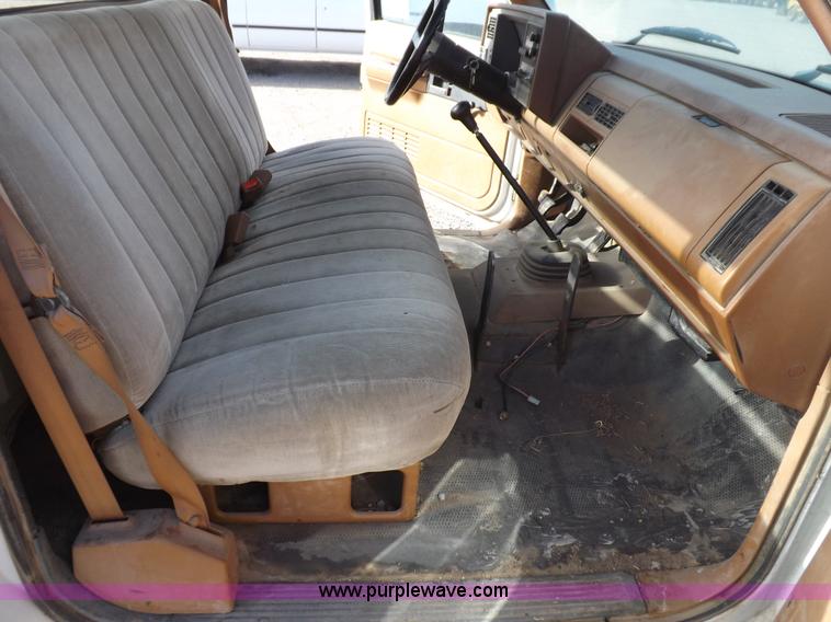 image for item F6354 1990 Chevrolet Cheyenne 2500 flatbed pickup truck