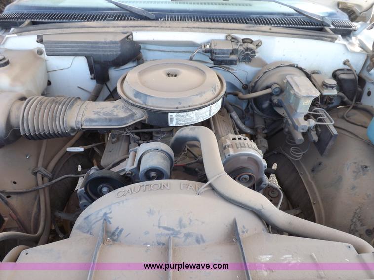 image for item F6354 1990 Chevrolet Cheyenne 2500 flatbed pickup truck