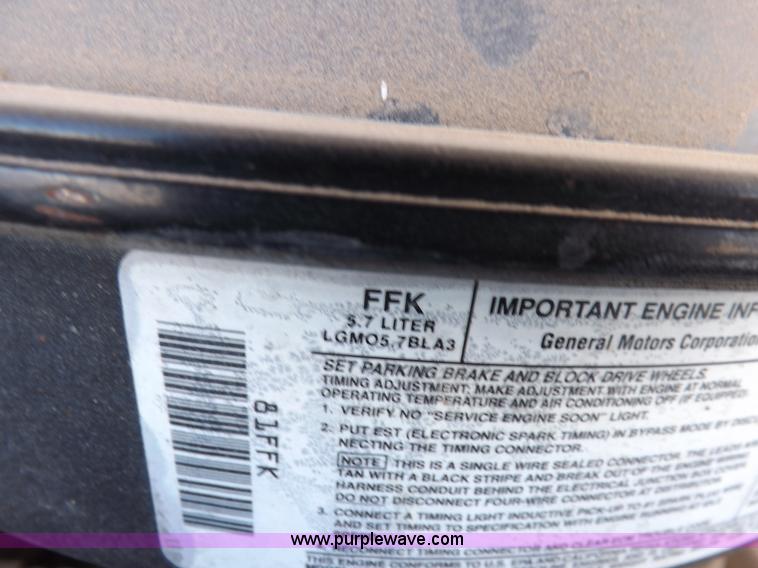 image for item F6354 1990 Chevrolet Cheyenne 2500 flatbed pickup truck